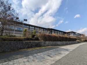 ザ・リッツ・カールトン京都の鴨川側の外観