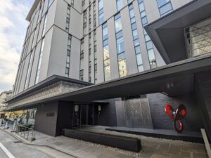 クロスホテル京都の外観